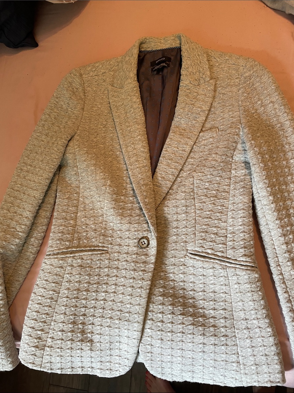 RW&CO. Cream Textured Single-Button Blazer
